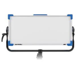 نور-سنمایی-اسکای-پنل-اری-ARRI-SkyPanel-S120-C-LED-Softlight-remote-